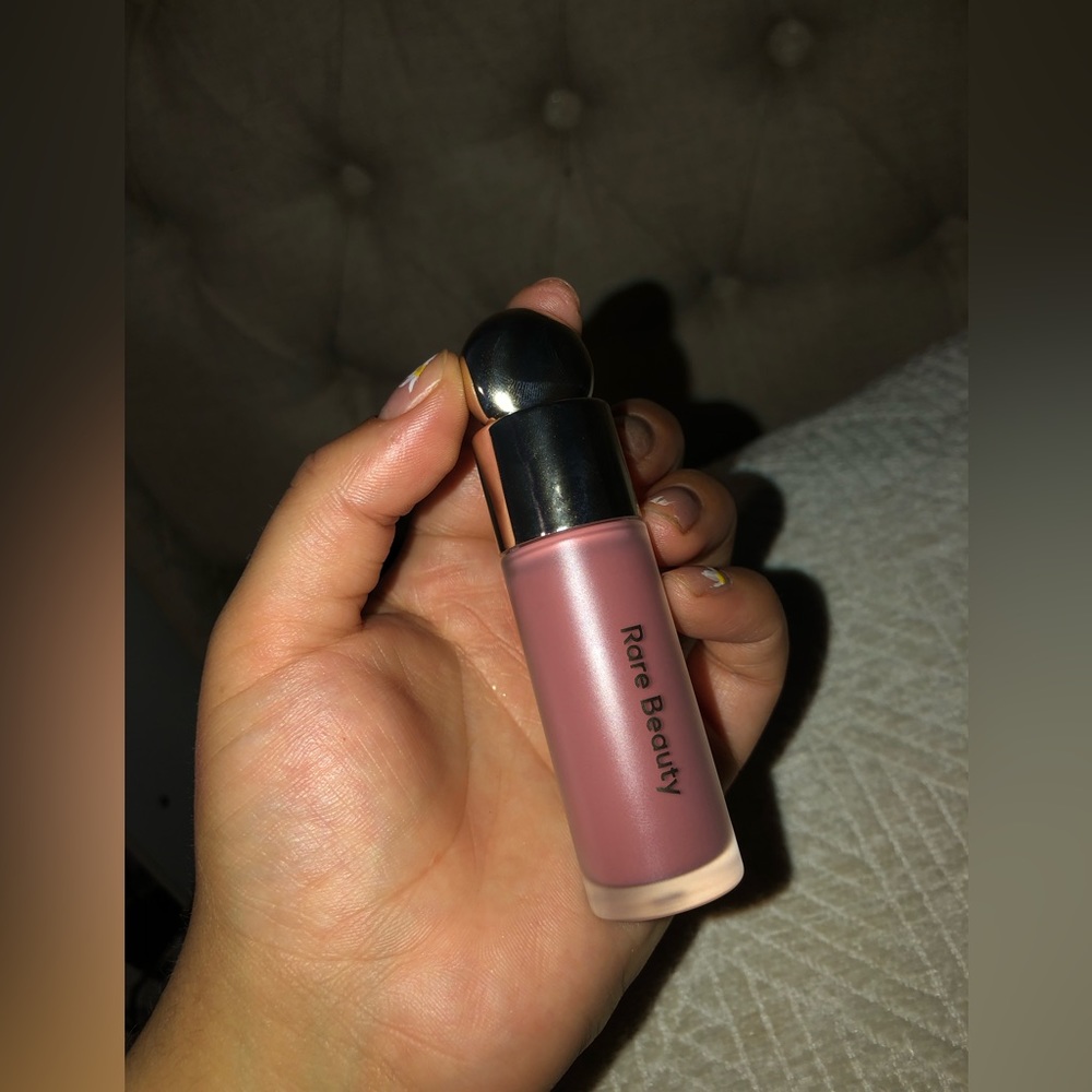 RARE BEAUTY BLUSH